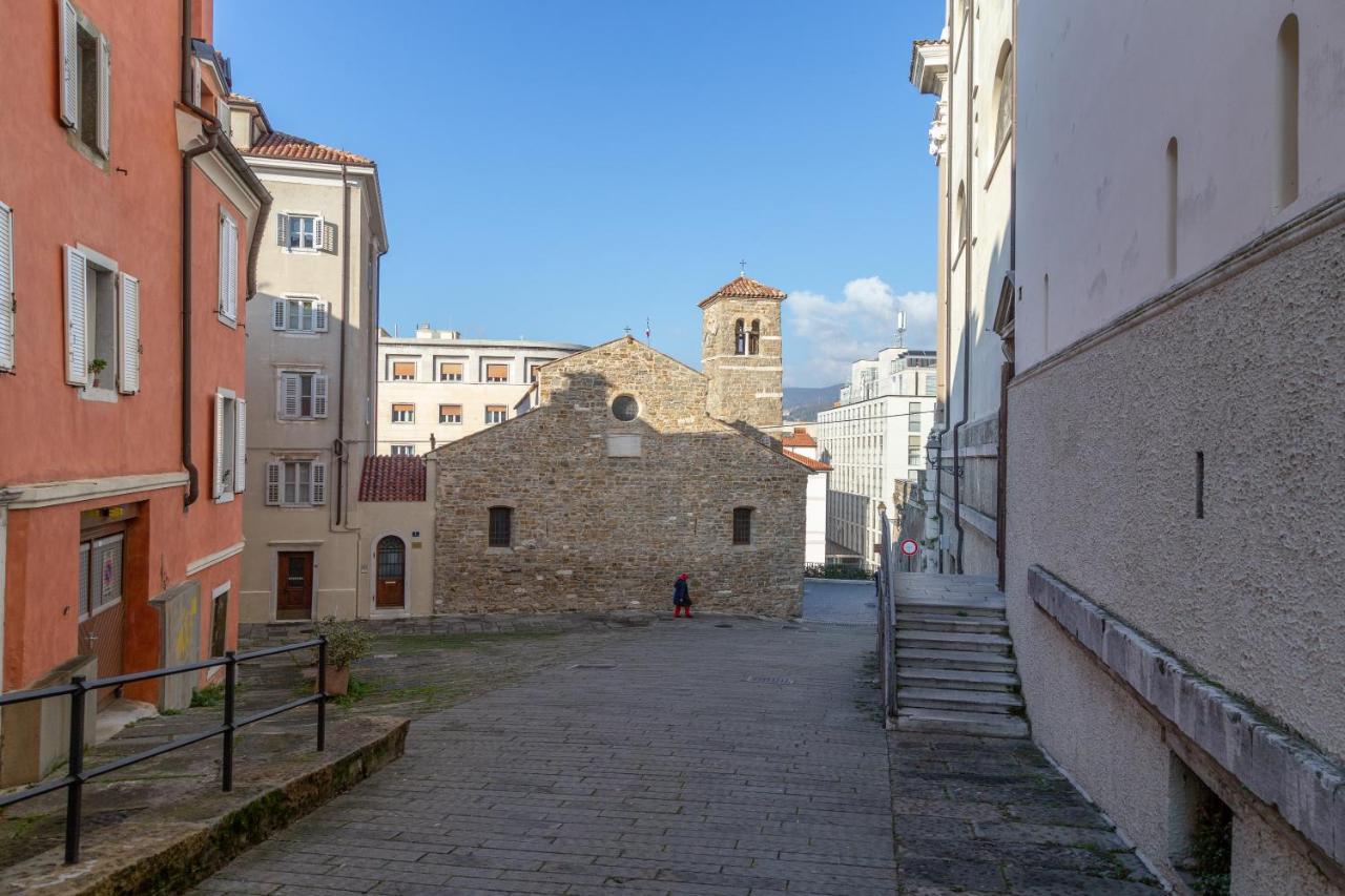 Casa Vacanze Penelope In Centro Storico ترييستي المظهر الخارجي الصورة